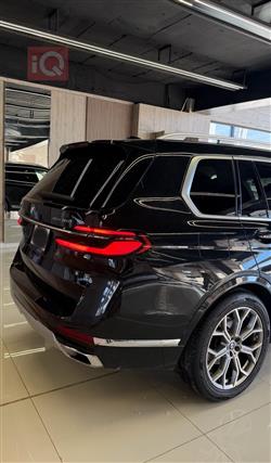 بي ام دبليو X7